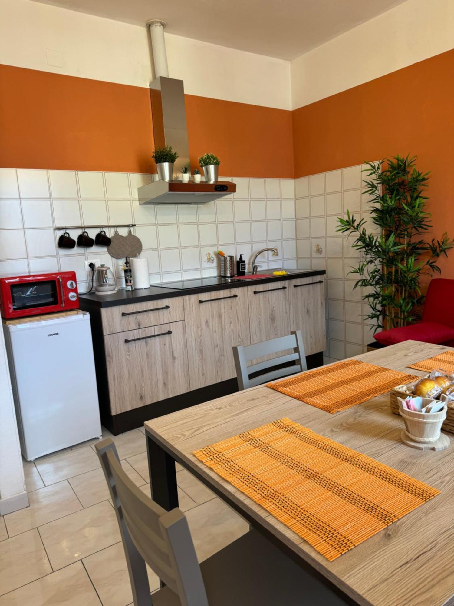 Colben Tuscany Home - Il Mare Dalla Finestra Nell'Atmosfera Tipica Livornese リヴォルノ エクステリア 写真